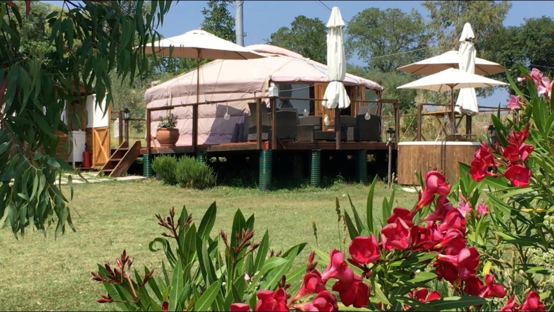 Glamping Abruzzo - The Yurt Hotel Catignano Kültér fotó