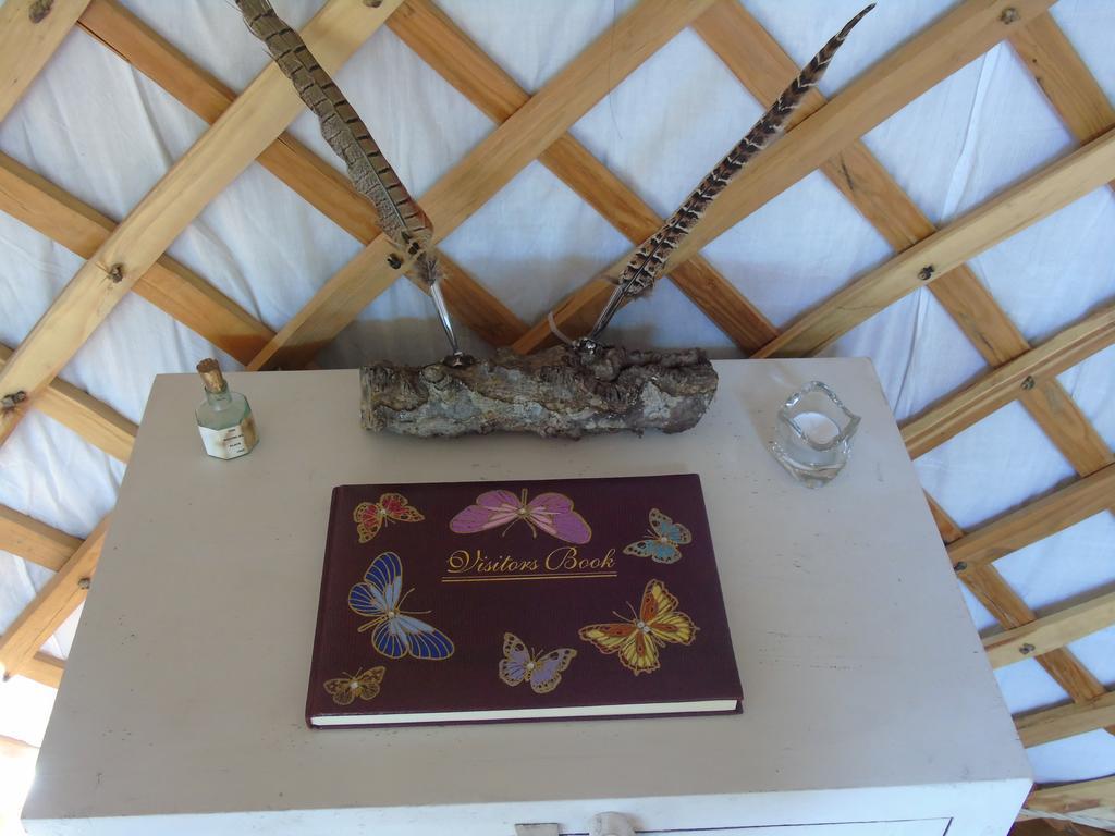 Glamping Abruzzo - The Yurt Hotel Catignano Kültér fotó