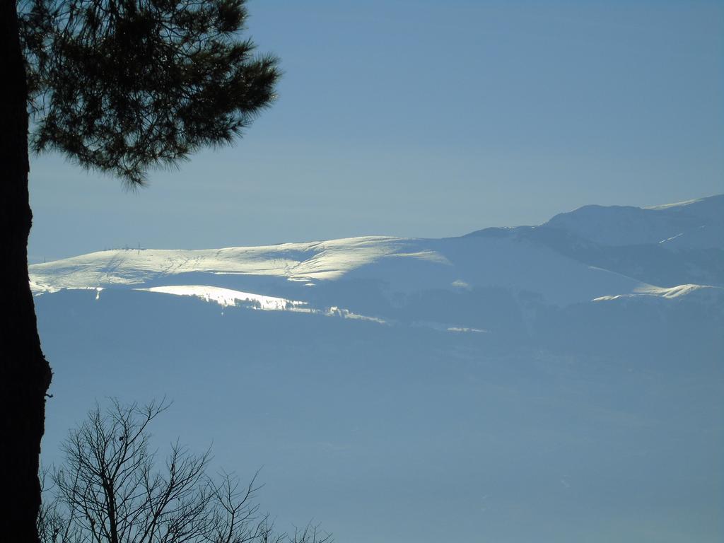 Glamping Abruzzo - The Yurt Hotel Catignano Kültér fotó