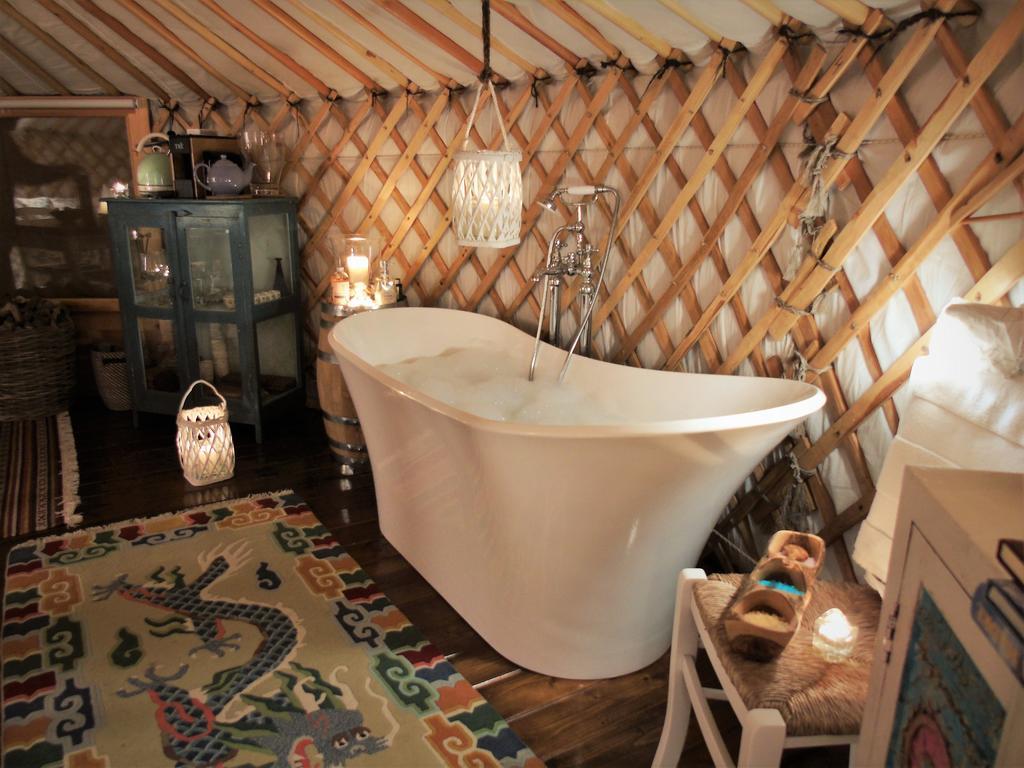 Glamping Abruzzo - The Yurt Hotel Catignano Kültér fotó
