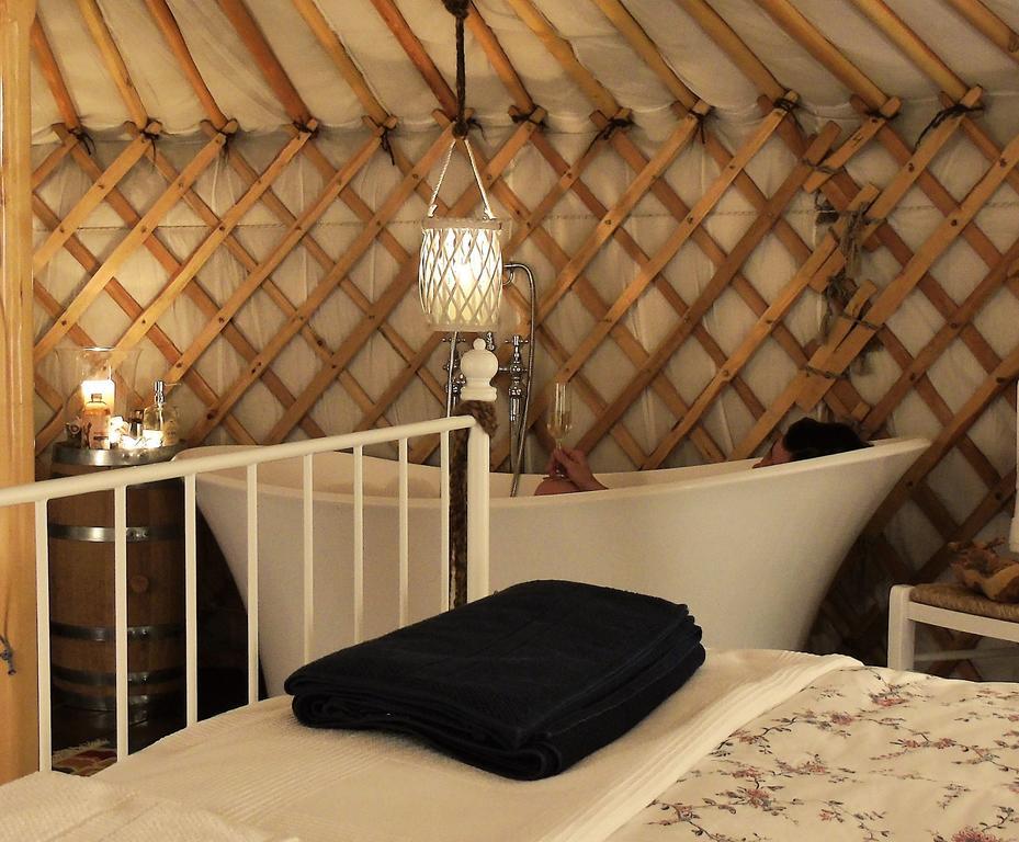 Glamping Abruzzo - The Yurt Hotel Catignano Kültér fotó