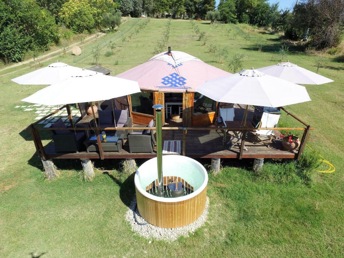 Glamping Abruzzo - The Yurt Hotel Catignano Kültér fotó